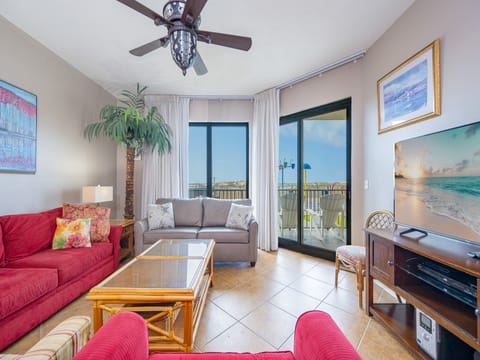 Phoenix X 103, Orange Beach, Alabama, beach front, 3 bedroom condominium on the ground floor