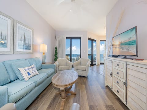 Phoenix VI 61107, Orange Beach, Alabama, beach front, 1 bedroom condominium on the 11th floor