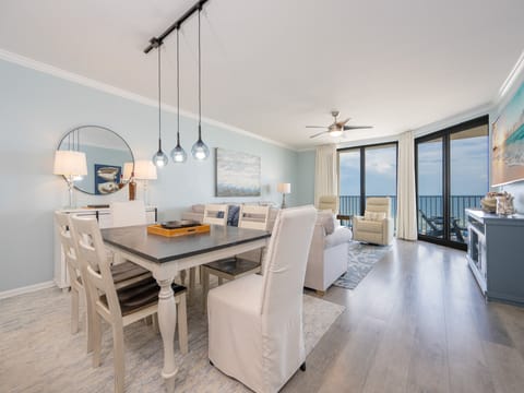 Phoenix X 513, Orange Beach, Alabama, beach front, 3 bedroom condominium on the 5th floor