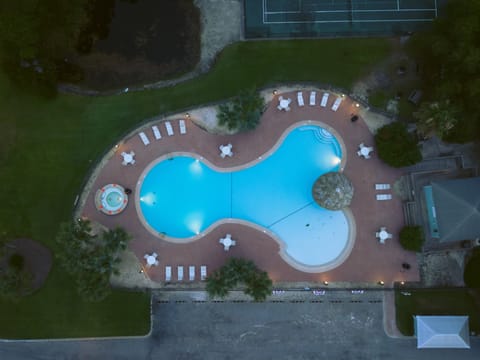 Main Pool in the Complex...Night Swim Anyone???