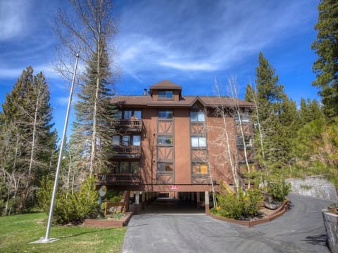 Professionally managed by Lake Tahoe Accommodations.