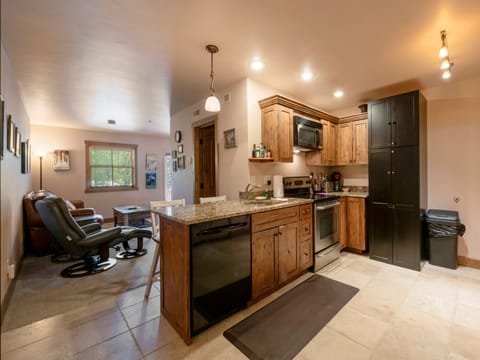 CooperWynnPropertyManagement-Jupiter Inn 18