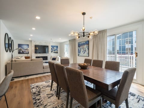 Park City Resort Lodging-Resort Plaza 5031-Dining