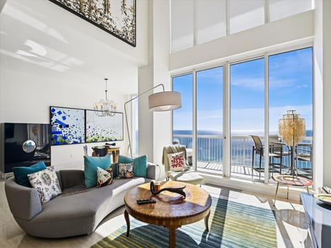 Main level living area