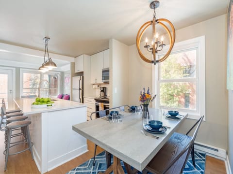 Fall Line 210 - we think this is the most beautiful condo in the whole complex! This is a desirable 'end unit' that enjoys plentiful light.
