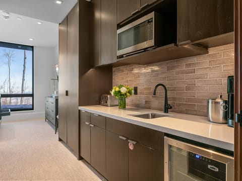 Argent at Deer Valley Resort - Hotel Room #105A Hotel in Park City