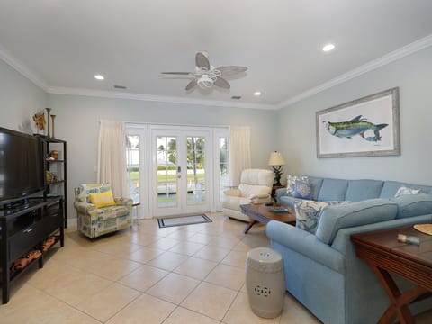 Comfortable living area with large screen TV, including Cable and HBO