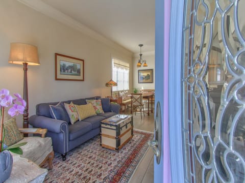 A Lovingly Restored Victorian Home