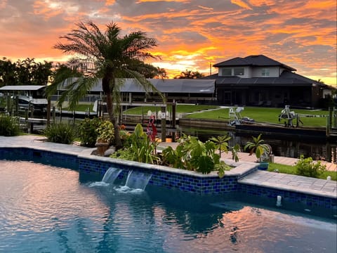 Beautiful sunrises in the backyard
