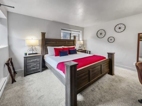 King Primary Bedroom with Bathroom and Smart TV