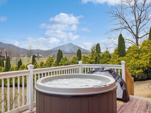 Tub