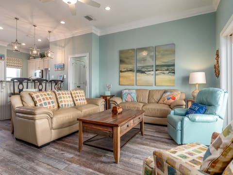 003 Goin' Coastal Pet Friendly Living Room