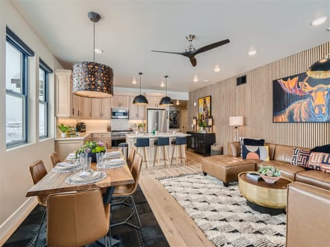 Helling Circle Secret 102 - a SkyRun Park City Property - Welcome to Your Stylist Mountain Secret Getaway!