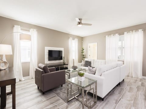 LivingRoom-1