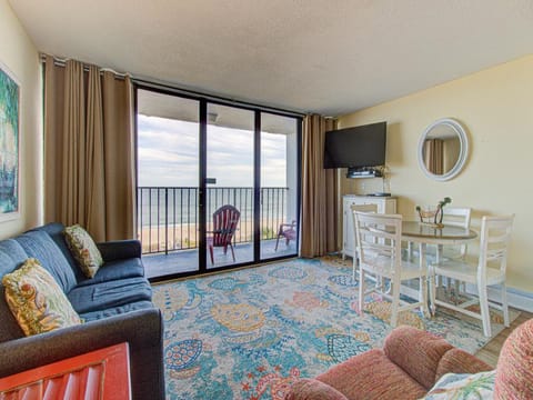 Atlantic Towers 409-large-001-048-Main Living Area-1500x986-72dpi