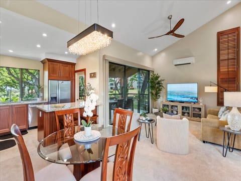 Open floor plan for comfortable entertaining
