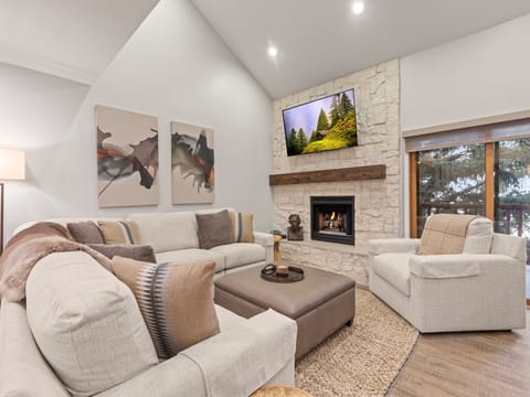 Snow Flower 78 has a beautifully designed living room with spacious sectional sofa.