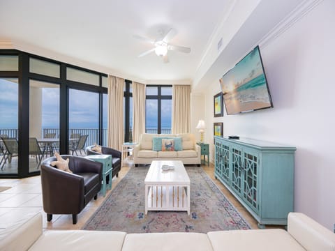 The Oasis 2708, Orange Beach, Alabama, beach front, 3 bedroom condominium on the 27th floor