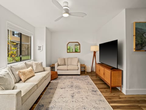 Spacious Living Room