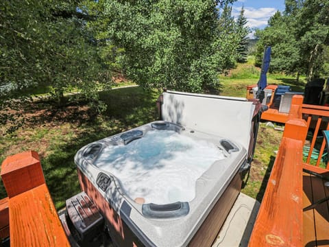 Hot Tub - Highland Greens 25 - Breckenridge Vacation Rental