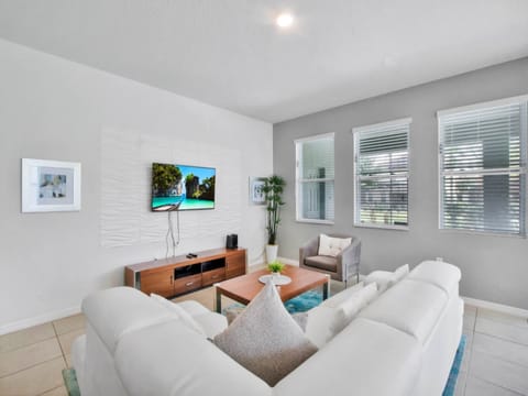 5226-wildwood-way--davenport--fl-33837---05.jpg