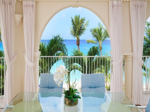 Experience a holiday where relaxation meets breathtaking beauty