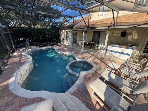 Pool 2.jpg