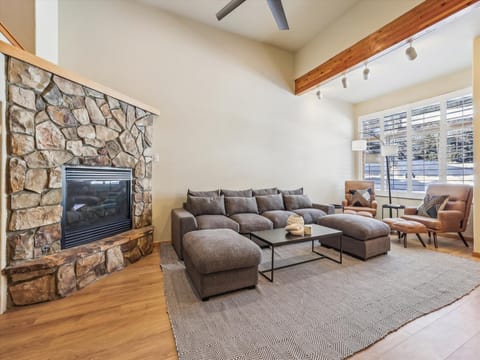 Living Room, Cedars 24, Breckenridge Vacation Rental