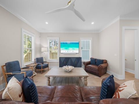 Laguna Beach House | Main Living Area | 1st Floor