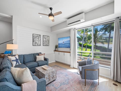 Stay cool with the split AC system throughout