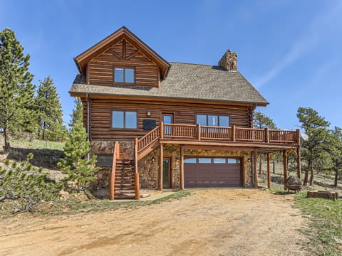 Front exterior view of The Broadmeadow Cabin