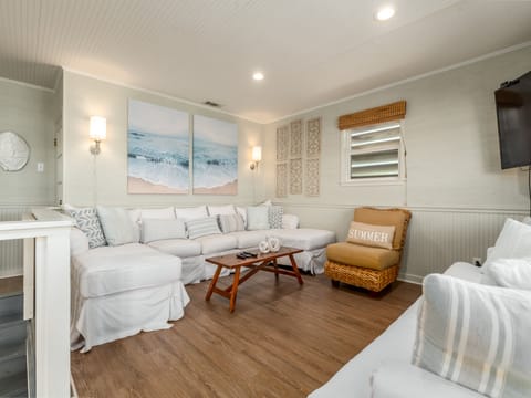 Sunny Side Up II Living Room Sectional