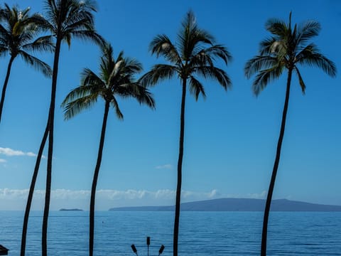 Close up of the neighbor islands from the patio