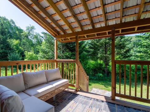 Enjoy the quiet Mountain air on the deck in the shade