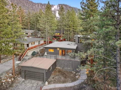 Spacious home with Heavenly in Distance
