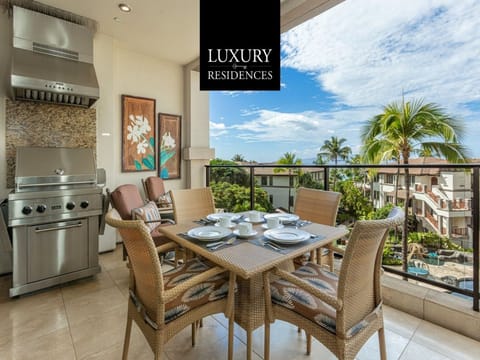 Grill and enjoy your meals on the private ocean view lanai
