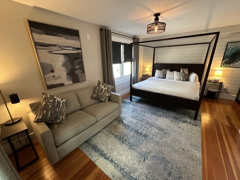 Unit 6 Bedroom w/ Sofa Bed