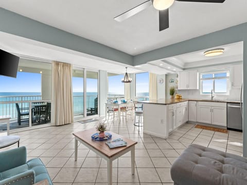Wake up to breathtaking ocean views in your open-concept living space, where the kitchen, dining, and lounge flow seamlessly together with panoramic sea views.