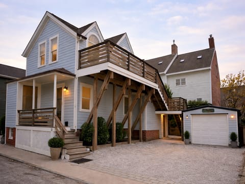 12 Goodwin St - Yachting Village