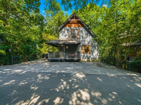 02-2805-Forrest-Way-Pigeon-Forge-TN-2