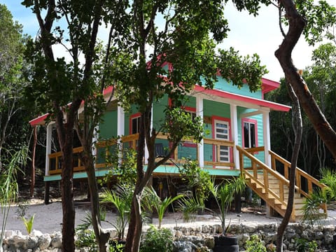 Welcome to Moonlit Escape, a brand new cottage a short walk from two spectacular beaches.