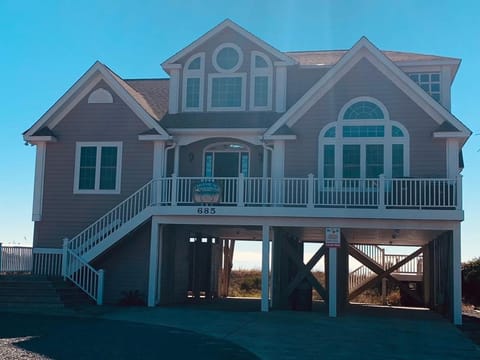 Front Exterior (1)