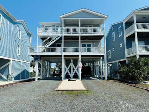 Front Exterior (3)