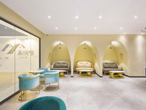 Hotel Interior/Public Areas