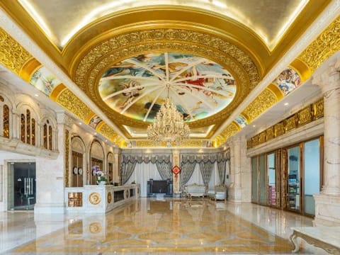 Hotel Interior/Public Areas