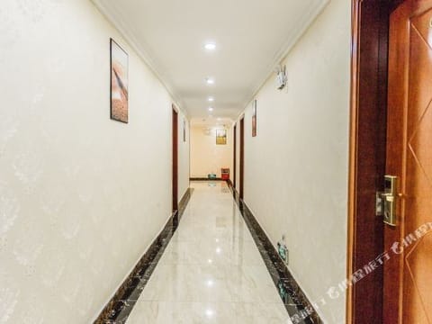 Hotel Interior/Public Areas