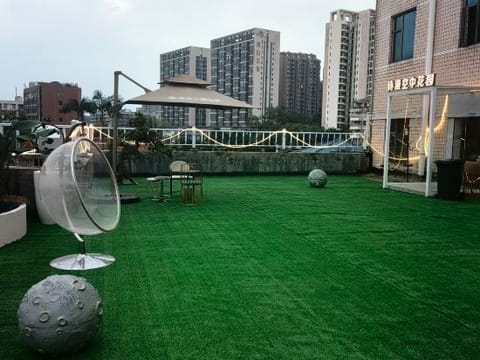 Fitness & Recreational Facilities
