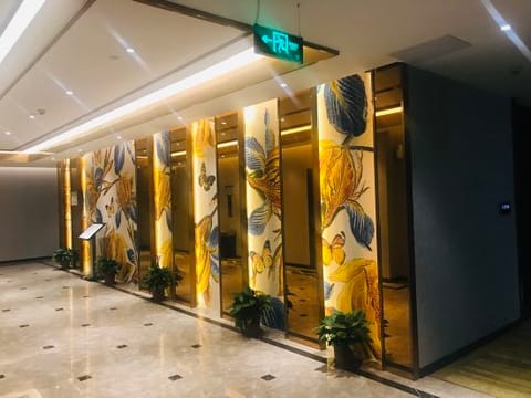 Hotel Interior/Public Areas