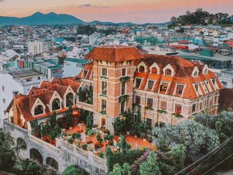 Property view