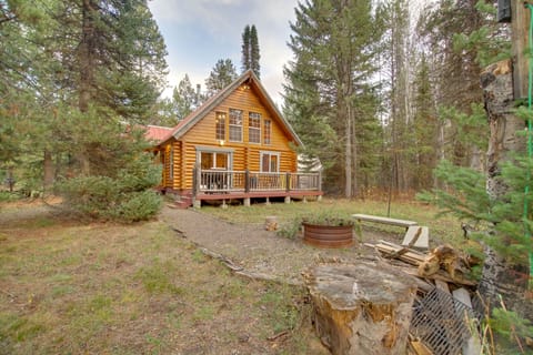 Donnelly Vacation Rental | 2BR | 1BA | 1,100 Sq Ft | Stairs Required to Enter